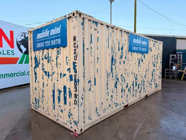 20 x 8 SHIPPING CONTAINER STORAGE....852P 377230155