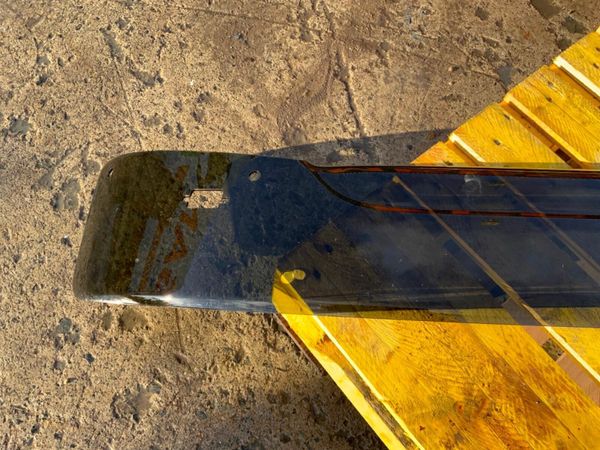 Mercedes-Benz Actros MP4 REPLACEMENT PARTS.GENIUNE 377230197