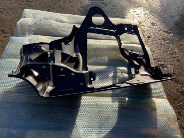 Mercedes-Benz Actros MP4 REPLACEMENT PARTS.GENIUNE 377230205