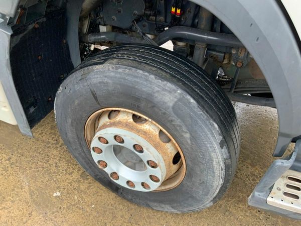 Volvo FM VERSION 4 FMX...STEEL TIPPING....EASY SHE 377230377