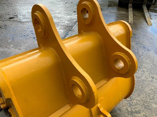 UNUSED 48" DIGGING BUCKET......80mm pins.....1973. 377230325