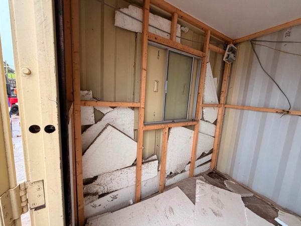 20 x 8 SITE OFFICE CONTAINER ....PROJECT...1064T 377230475