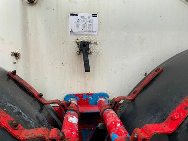 Other Other SPITZER POWDER CEMENT TANKER...YANMAR 377230580