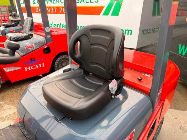 BRAND NEW 3 TON FORKLIFT ....9,750 EUROS 377230509