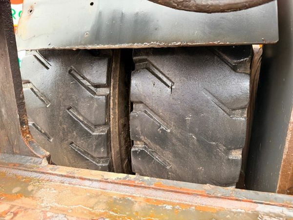 10 TON KALMAR  FORKLIFT....VOLVO POWERED. 377230789