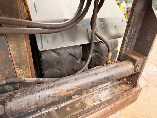 10 TON KALMAR  FORKLIFT....VOLVO POWERED. 377230790