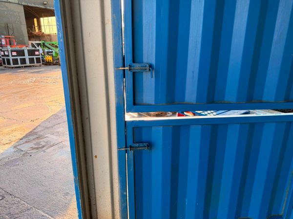 20 x 8 shipping container with.... FULL SIDE OPENI 377230846