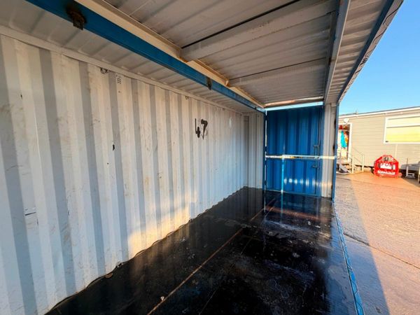 20 x 8 shipping container with.... FULL SIDE OPENI 377230849