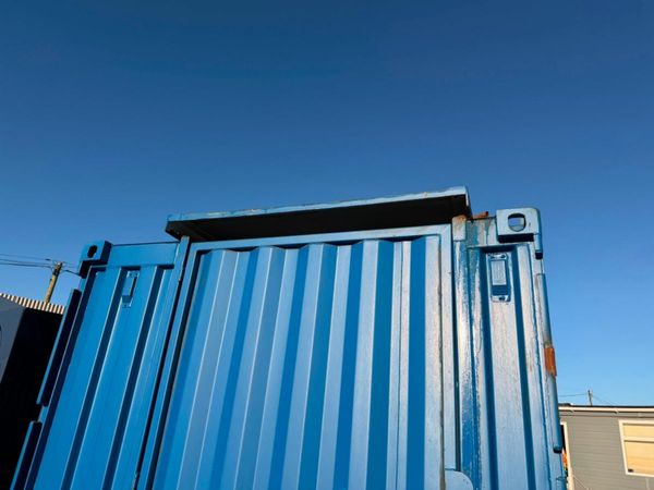 20 x 8 shipping container with.... FULL SIDE OPENI 377230872