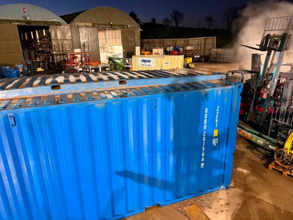 20 x 8 shipping container with.... FULL SIDE OPENI 377230874