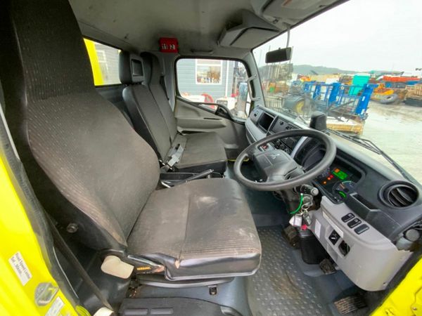 2019 MITSUBISHI CANTER RECOVERY TRUCK.....240. 377230825