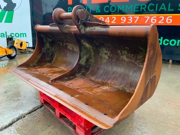 84" STRICKLAND GRADING BUCKET....80mm.....1587. 377230961