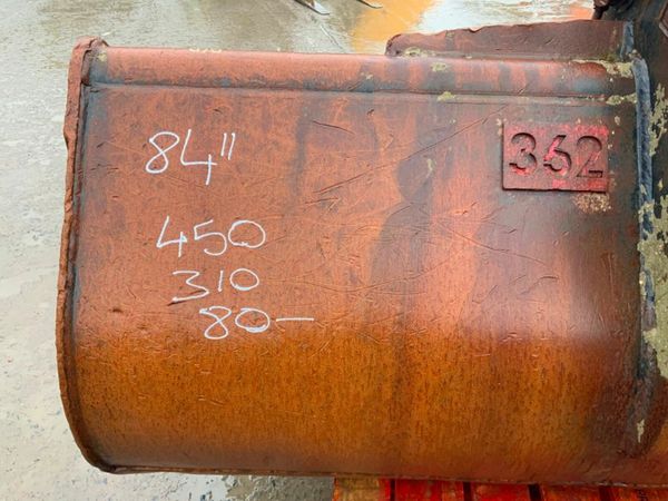 84" STRICKLAND GRADING BUCKET....80mm.....1587. 377230968