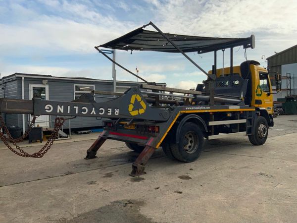 DAF LF55 HYVA CHAINLIFT GEAR..........EASY SHEET. 377230924