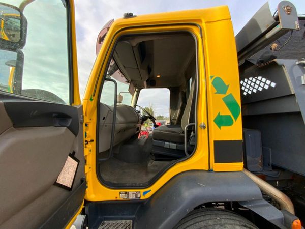 DAF LF55 HYVA CHAINLIFT GEAR..........EASY SHEET. 377230927