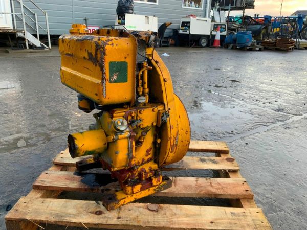 SINGLE CYLINDER LISTER ENGINE.......0066. 377231070