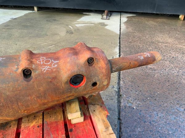 RAMMER HAMMER...BREAKER....50mm PINS........208f 377231168