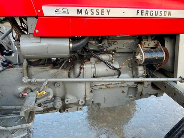 MASSEY FERGUSON 135 TRACTOR.......321. 377231113