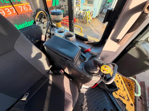 2017 KOMATSU D65PX-18 DOZER....7,650 HOURS 377231270