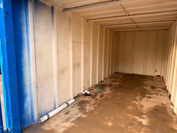21 x 8 SHIPPING CONTAINER SITE STORAGE...1055 377231289