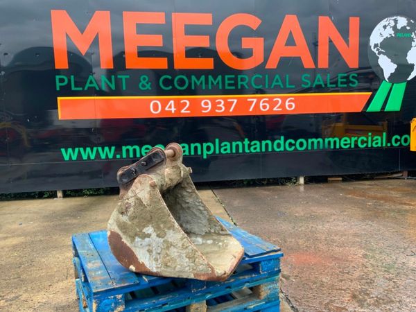 18" DIGGING BUCKET....45mm PINS.....2008. 377231360