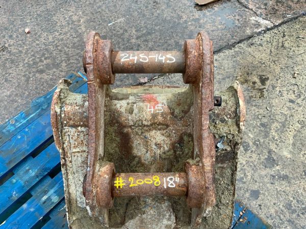 18" DIGGING BUCKET....45mm PINS.....2008. 377231367