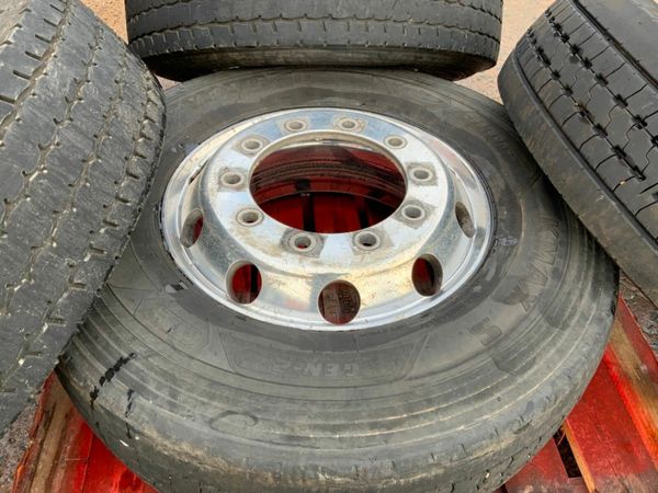 Scania R-Series ALCOA DURABRIGHT ALLOYS & TYRES. 377231327