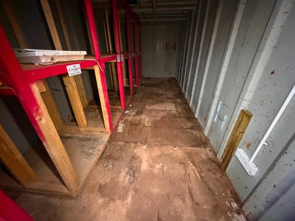 20 ft SITE STORAGE CONTAINER with racking....1053T 377231493