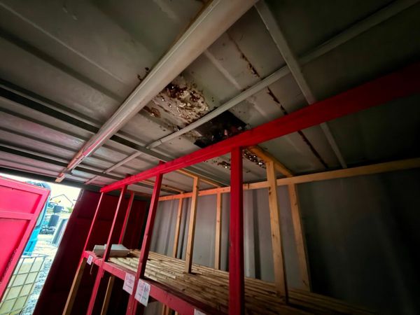 20 ft SITE STORAGE CONTAINER with racking....1053T 377231514