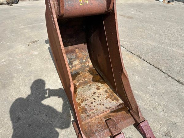 24"... BMC... DIGGING BUCKET ...80MM.... 949 DB 377231847