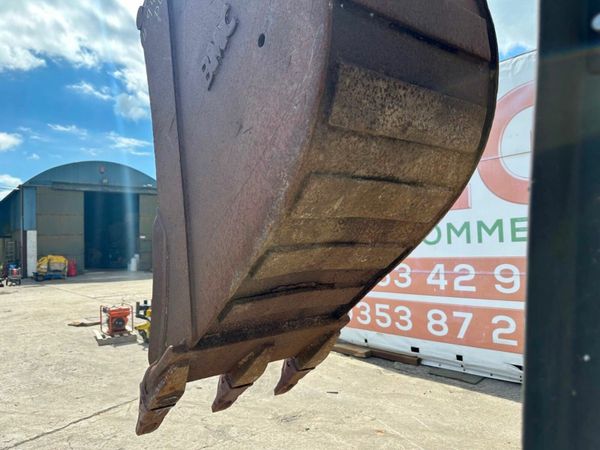 24"... BMC... DIGGING BUCKET ...80MM.... 949 DB 377231856