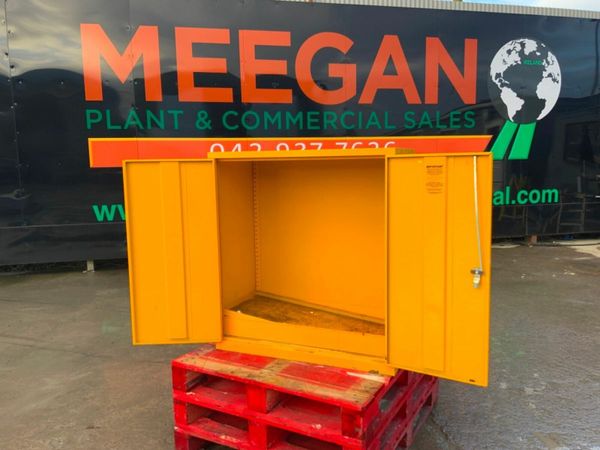 HAZARDOUS SUBSTANCE STORAGE CABINET.....308 377231808