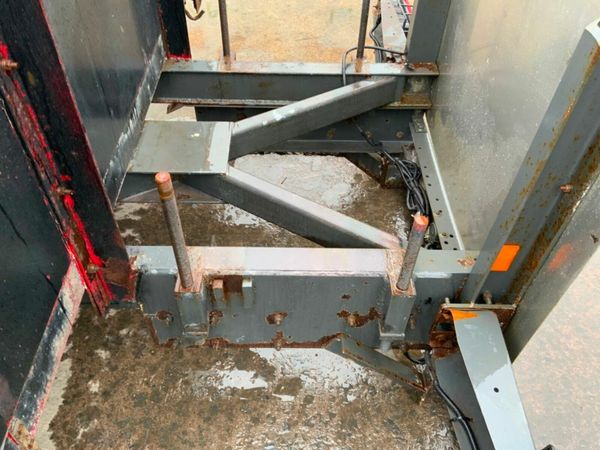 18ft DROP SIDE BODY...REAR HIAB CRADLE. 377231948