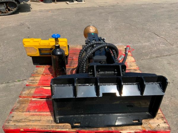 MINI SKID STEER POST DRIVER / BREAKER......319w. 377231908