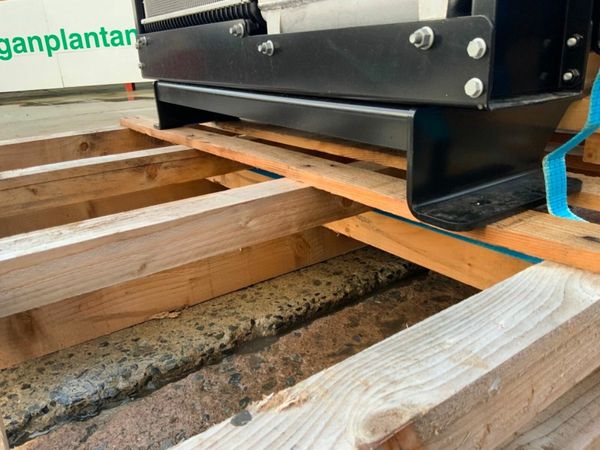 UNUSED INDUSTRIAL RADIATOR PACK.............606. 377232066