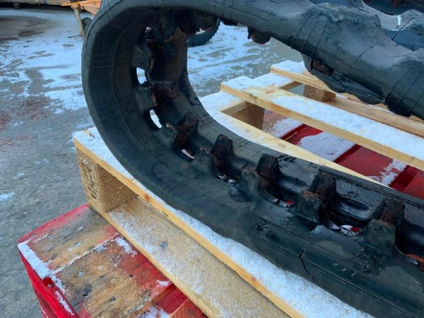 JCB 808 MICRO DIGGER RUBBER TRACKS. 377232074