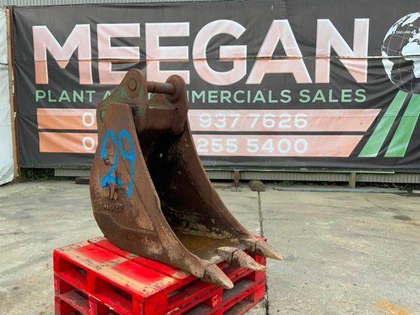 24" TUSKER DIGGING BUCKET.....80mm PINS.....29wa 377232002