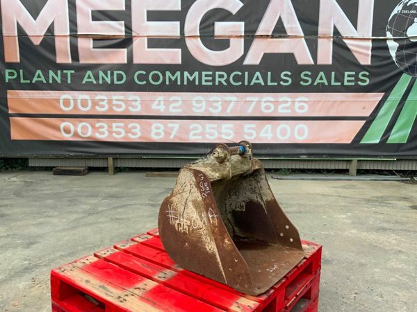 24" DIGGING BUCKET...45mm PINS......148wa. 377232026