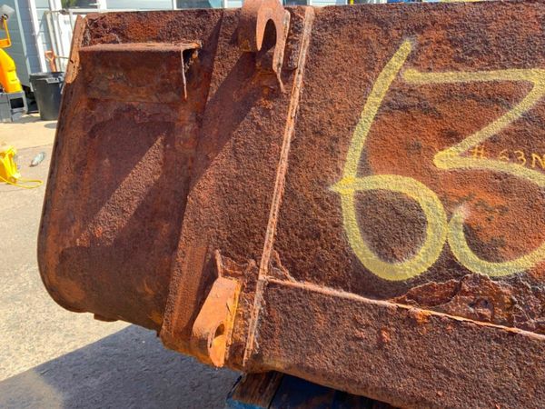 90" JCB TELEPORTER BUCKET......63n. 377232262