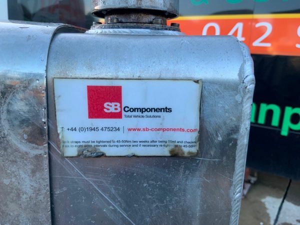 Volvo FH SB COMPONENTS DIESEL / HYDRAULIC TANK. 377232440