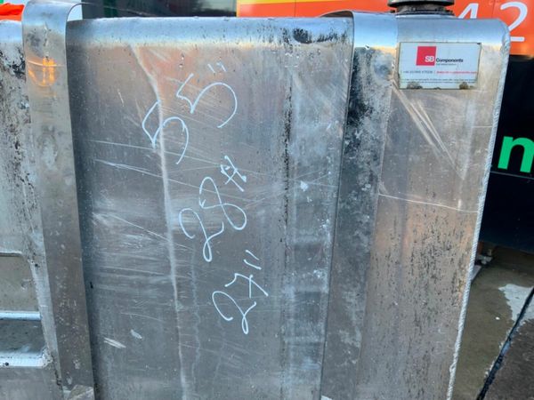 Volvo FH SB COMPONENTS DIESEL / HYDRAULIC TANK. 377232441