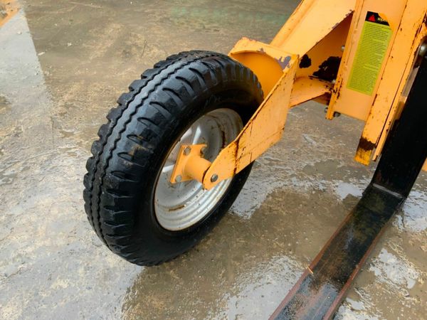 ROUGH TERRAIN PALLET TRUCK.........615. 377232403