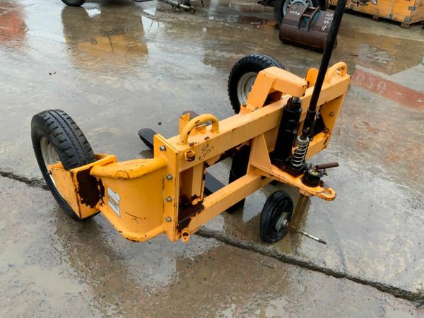 ROUGH TERRAIN PALLET TRUCK.........615. 377232406