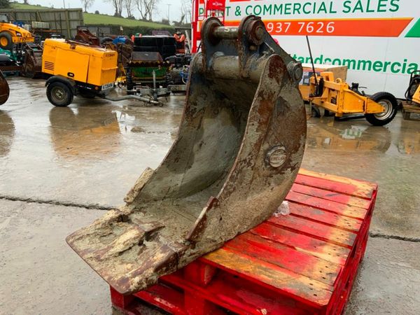 18" STRICKLAND BUCKET......50mm PINS.........1364t 377232513