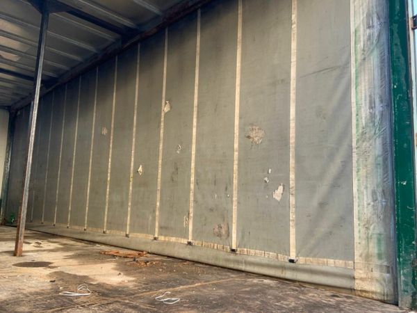 Iveco Stralis 26 TONNE REAR LIFT AXLE30ft  BODY. 377232536