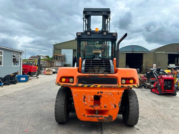 2014 DOOSAN 11 / 12 TON FORKLIFT .... 5,455 Hrs.. 377232644