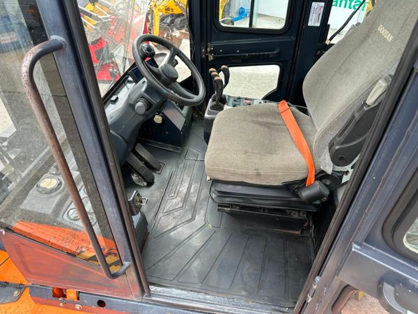 2014 DOOSAN 11 / 12 TON FORKLIFT .... 5,455 Hrs.. 377232649