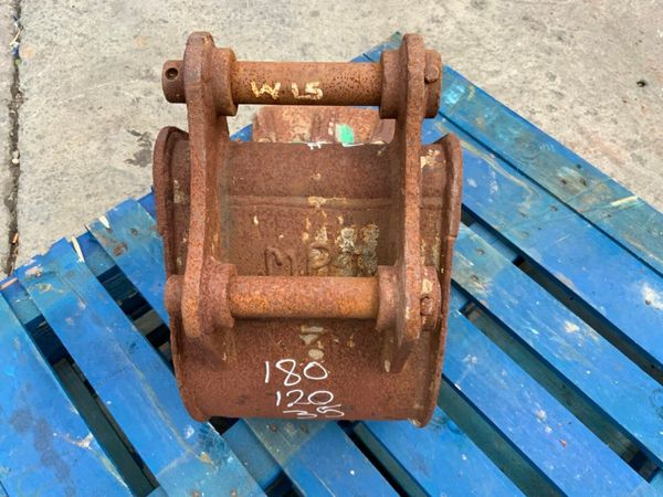 12" MINI DIGGER BUCKET......35mm PINS......231w. 377232627