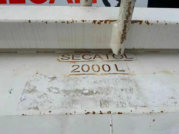 CONQUIP 2000Lts CONCRETE COLUMN FILL SKIP.......37 377232750