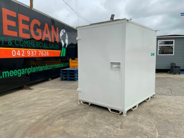 SELF CONTAINED PORTABLE TOILET CONTAINER...899. 377232842